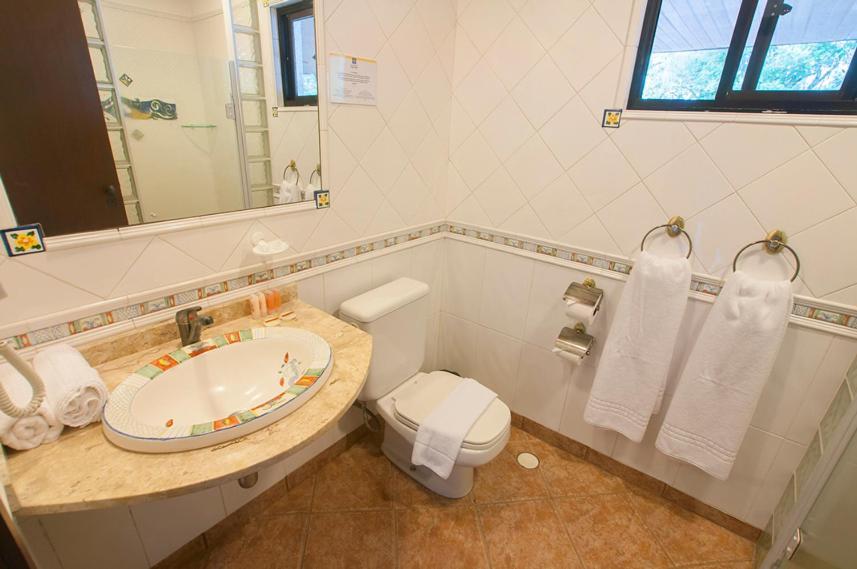 La Dolce Vita Park Hotel - Proximo A Curitiba São José dos Pinhais Exteriör bild